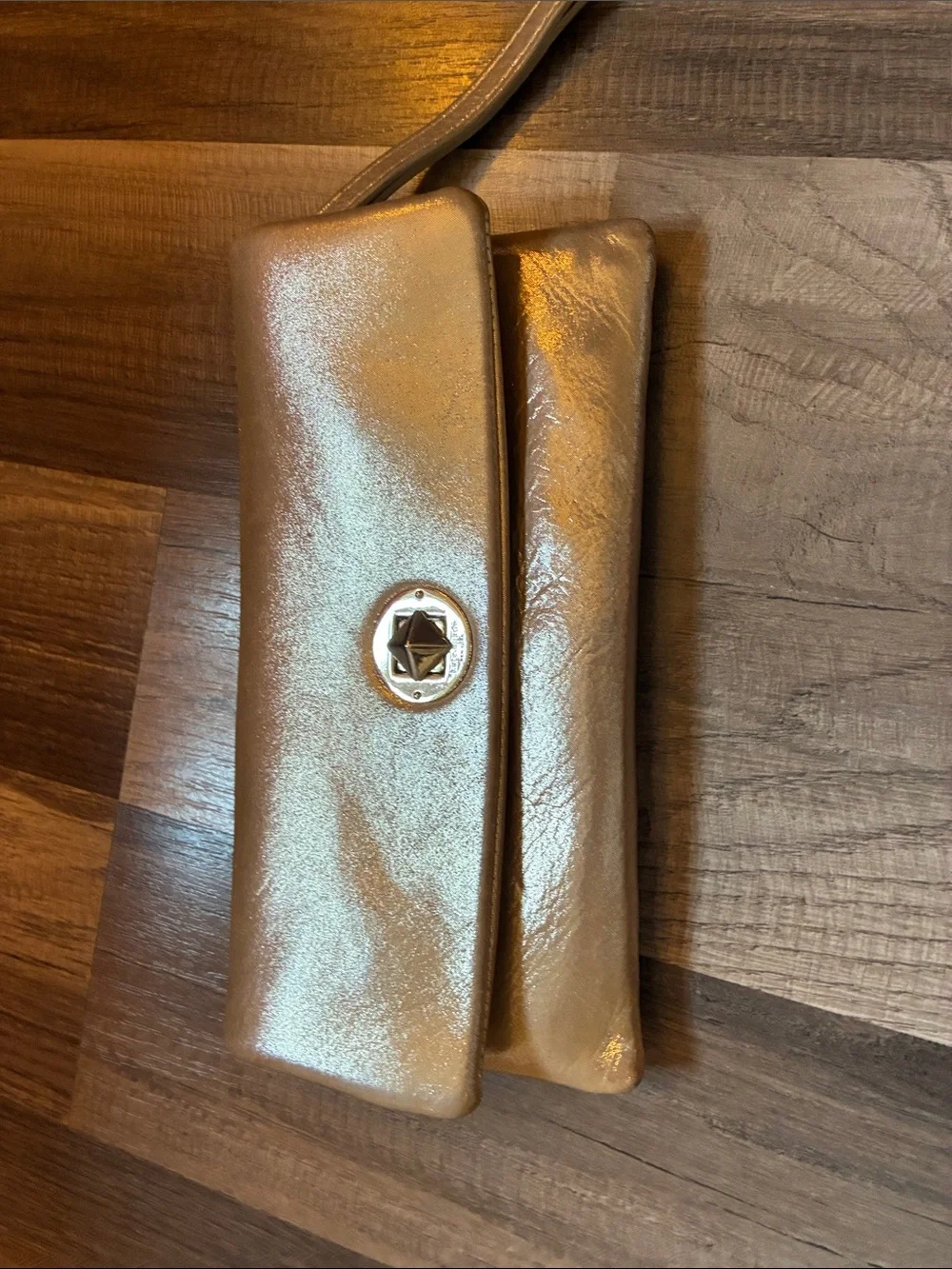 Kate Spade- Women’s Leather- Gold/Metallic Clutch W/Signature Twist Lock